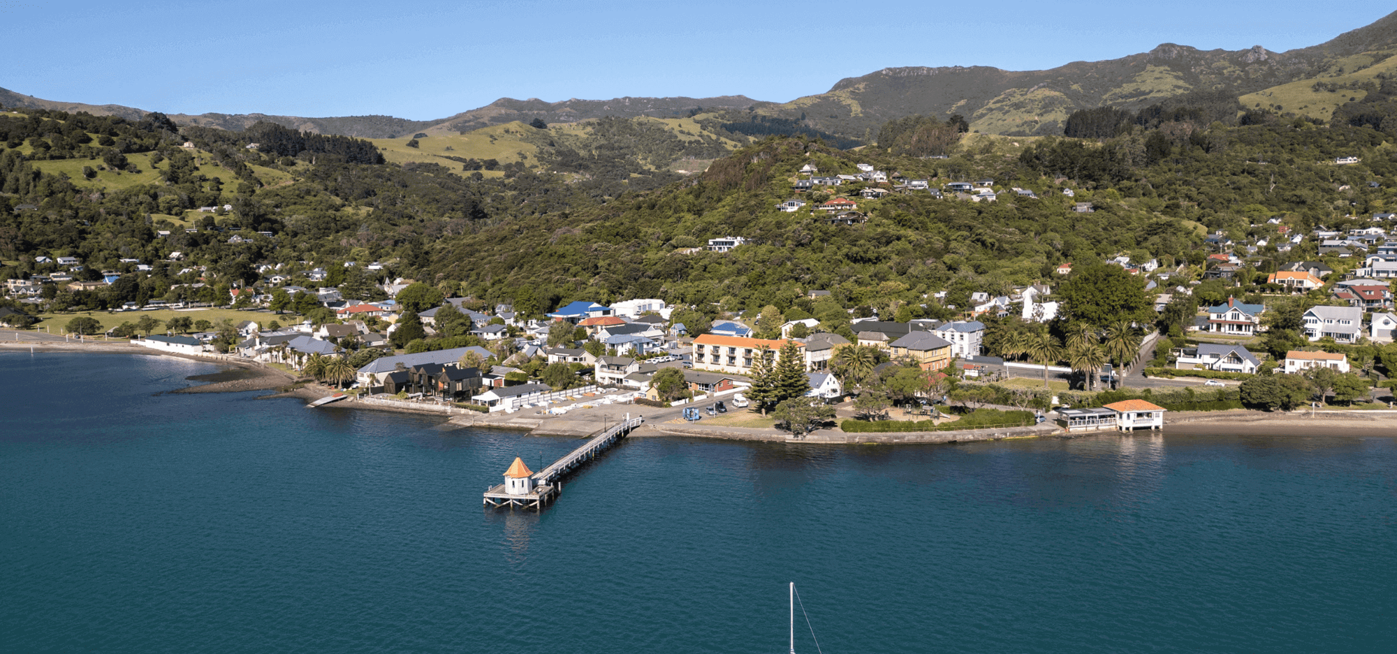 Akaroa Criterion Banner Full Scenic View 